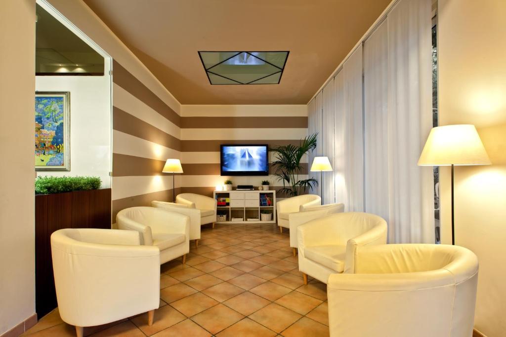 Hotel Esplanade Rimini Buitenkant foto